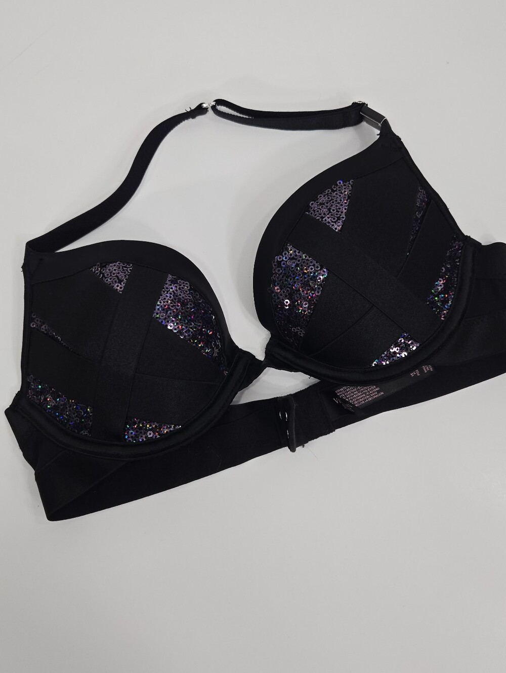 Victoria's Secret *like new* very sexy sequin push up bra